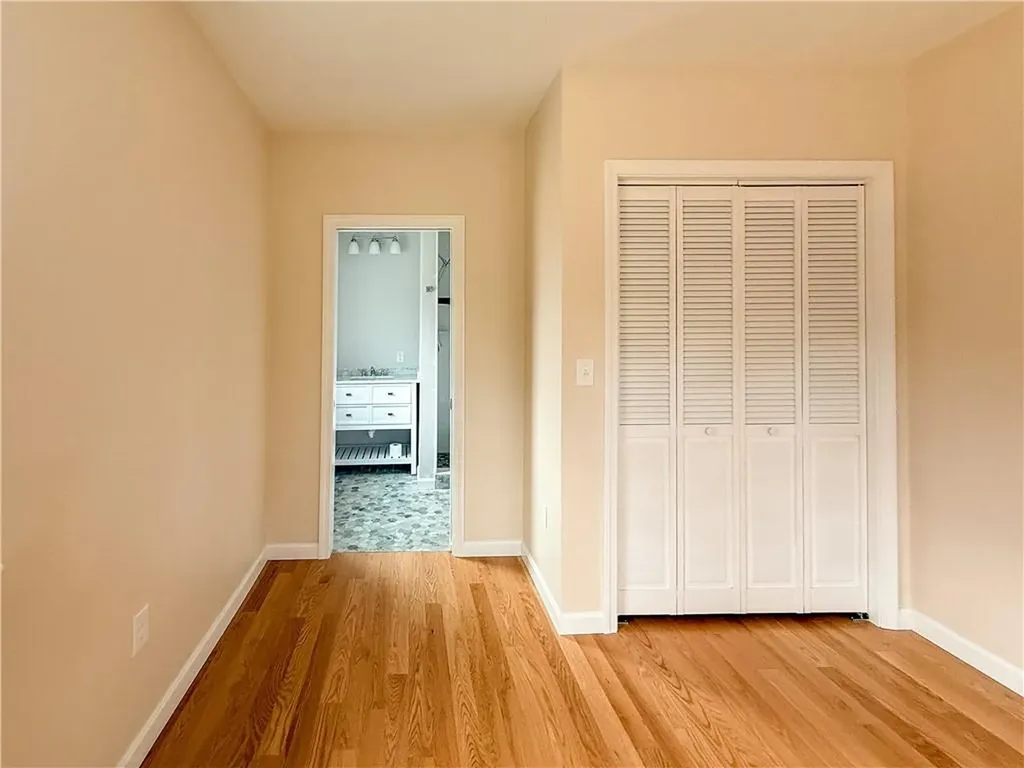 0125 Homestead Avenue Portsmouth RI 02872