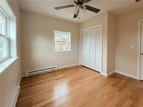 0125 Homestead Avenue Portsmouth RI 02872