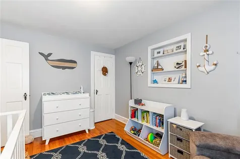 37 Grand Avenue Pawtucket RI 02861