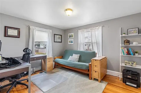 37 Grand Avenue Pawtucket RI 02861