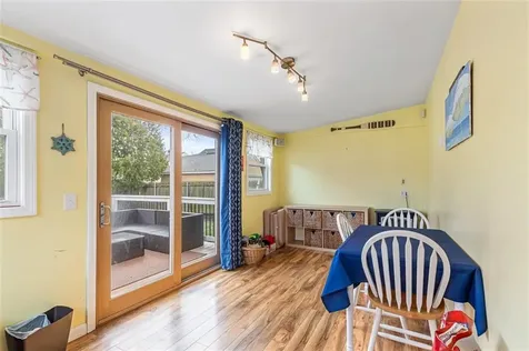37 Grand Avenue Pawtucket RI 02861