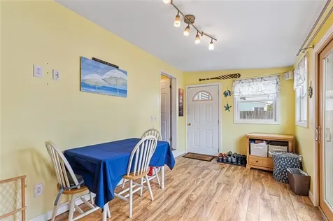 37 Grand Avenue Pawtucket RI 02861