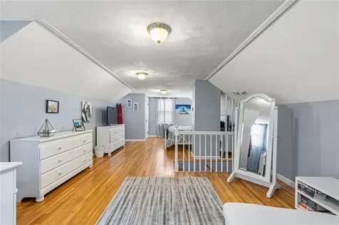 37 Grand Avenue Pawtucket RI 02861