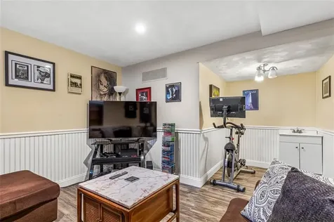 37 Grand Avenue Pawtucket RI 02861
