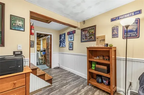 37 Grand Avenue Pawtucket RI 02861