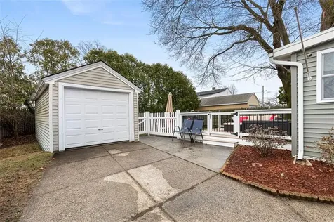 37 Grand Avenue Pawtucket RI 02861