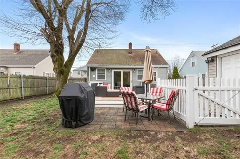 37 Grand Avenue Pawtucket RI 02861