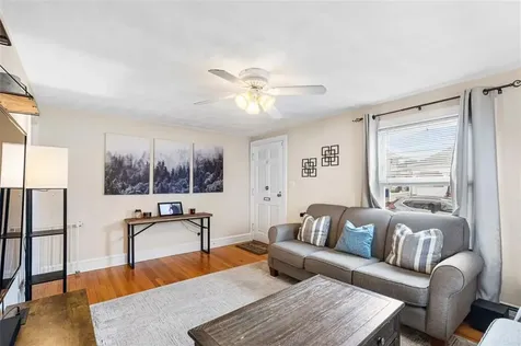37 Grand Avenue Pawtucket RI 02861