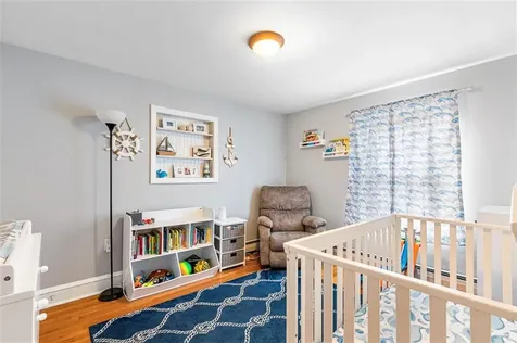 37 Grand Avenue Pawtucket RI 02861