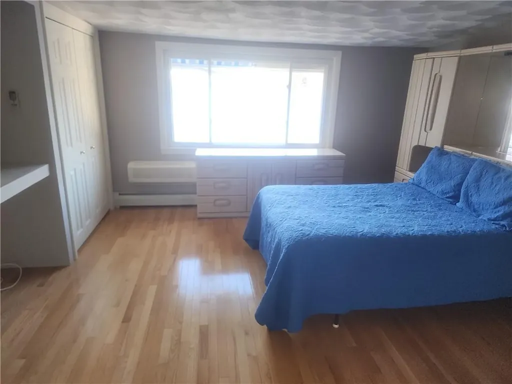 52 Lake Shore Drive Johnston RI 02919