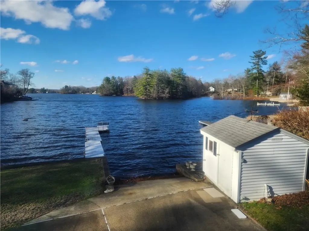 52 Lake Shore Drive Johnston RI 02919