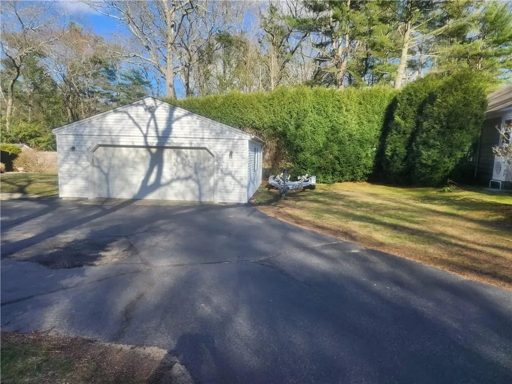 52 Lake Shore Drive Johnston RI 02919
