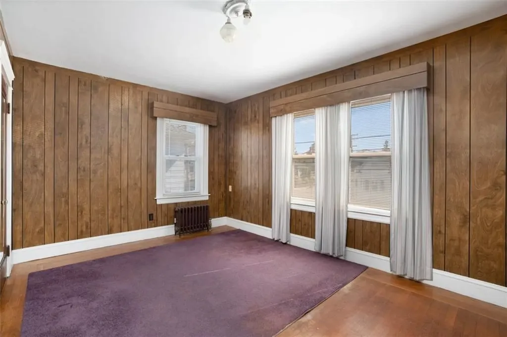 89 Burnside Street Cranston RI 02910
