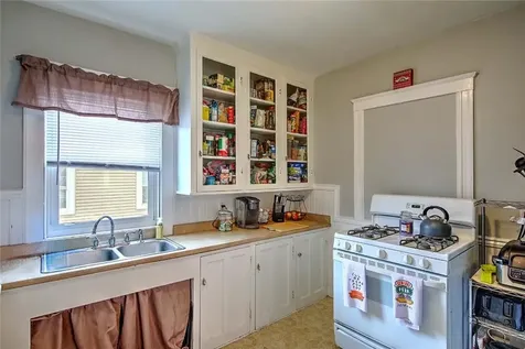 64 Harvard Street Pawtucket RI 02860
