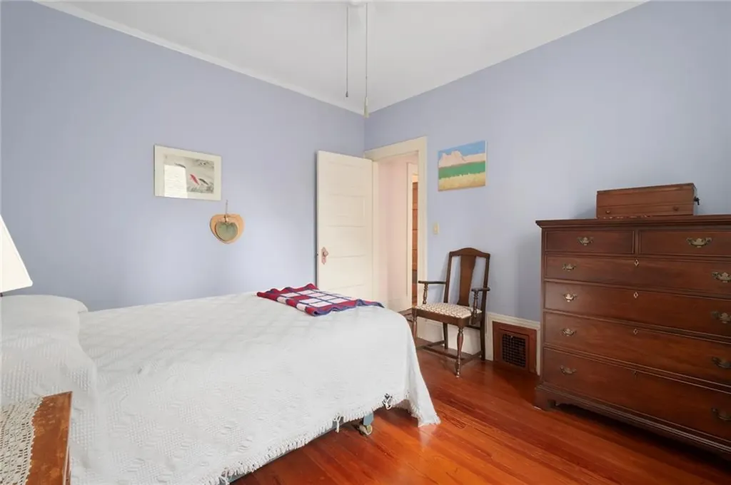 12 Lauriston Street Providence RI 02906