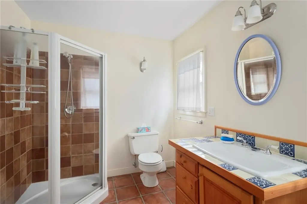 12 Lauriston Street Providence RI 02906