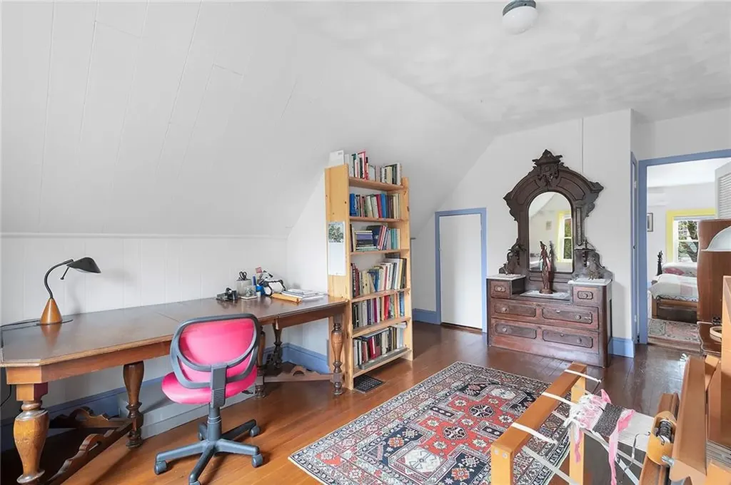12 Lauriston Street Providence RI 02906