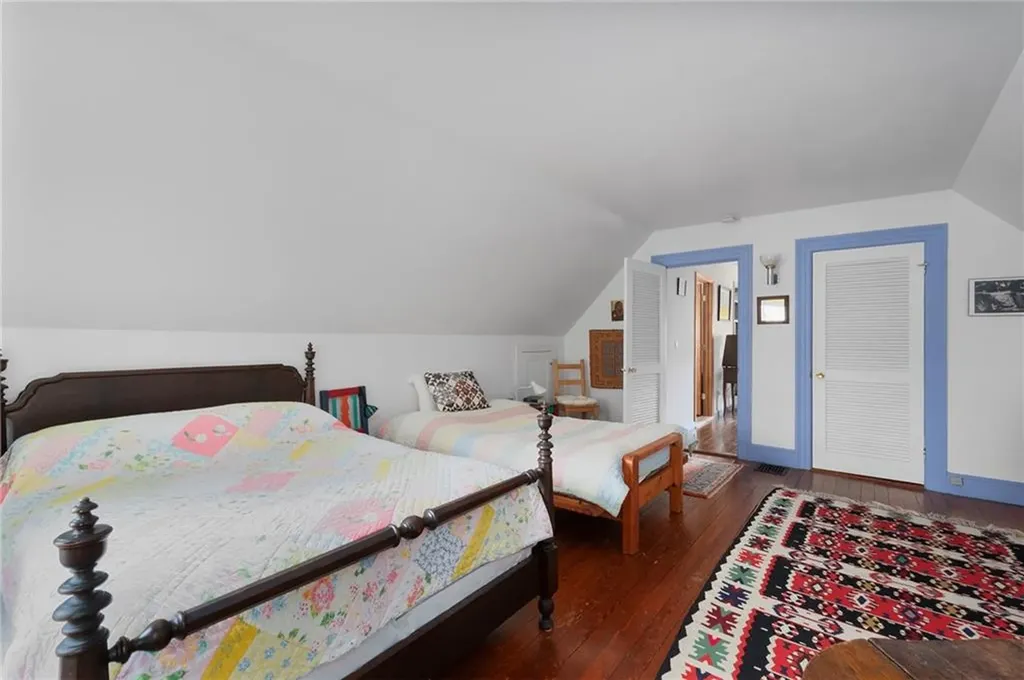 12 Lauriston Street Providence RI 02906