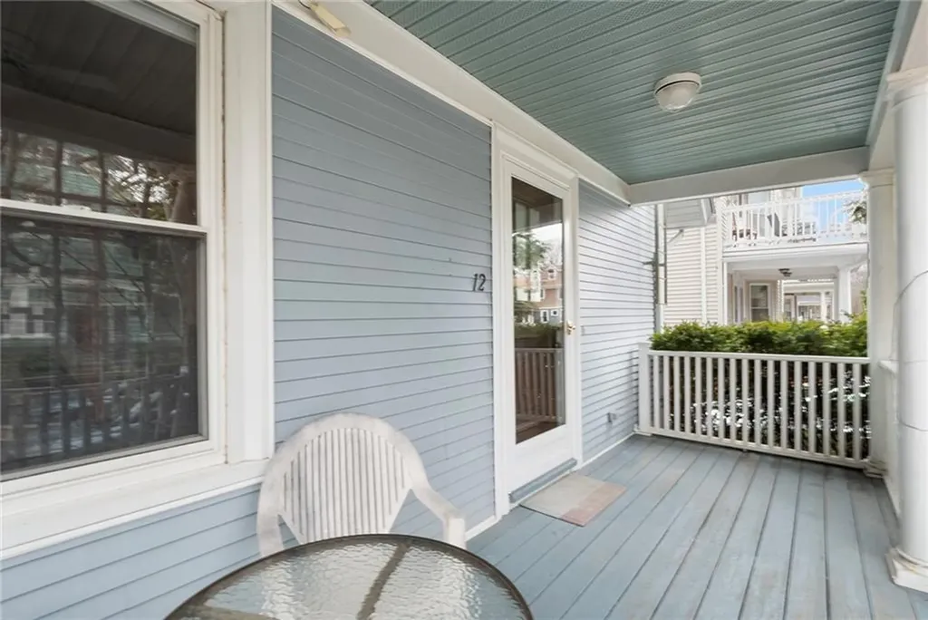 12 Lauriston Street Providence RI 02906