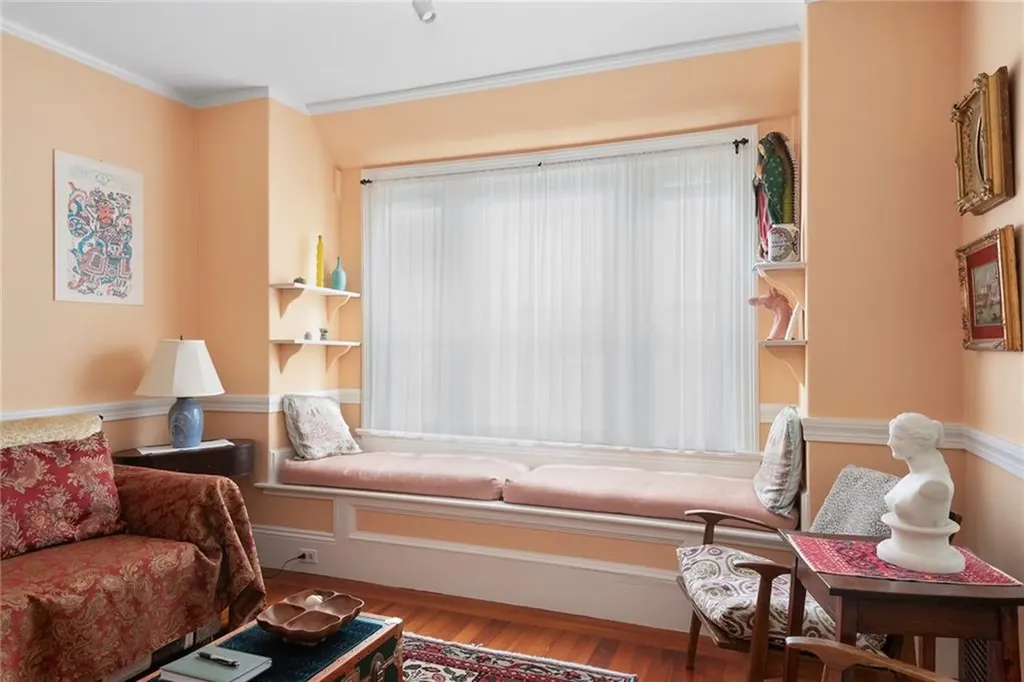 12 Lauriston Street Providence RI 02906