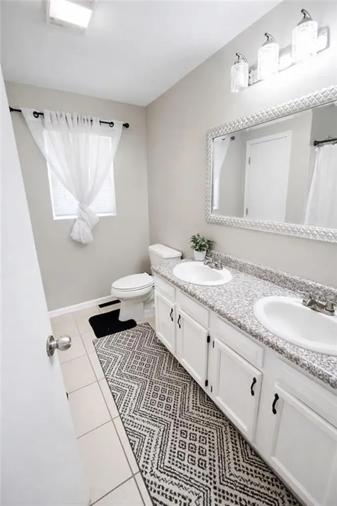 30 Sprague Circle Johnston RI 02919