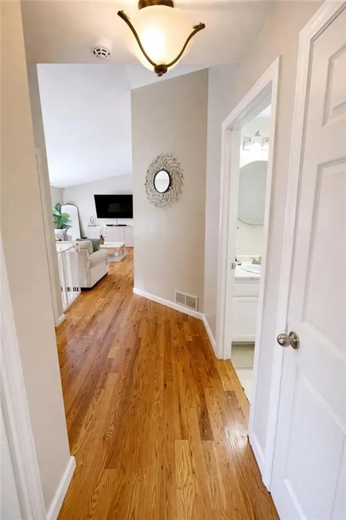 30 Sprague Circle Johnston RI 02919