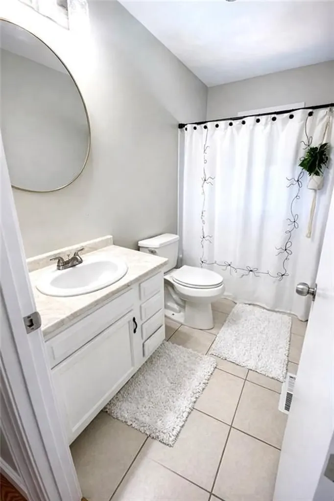 30 Sprague Circle Johnston RI 02919