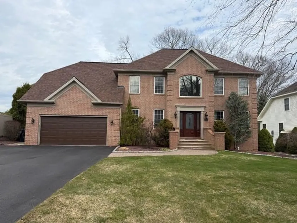 19 Susan Drive Cumberland RI 02864