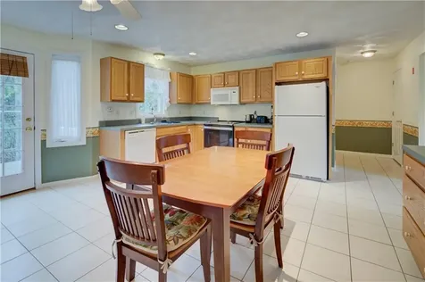 25 Hyde Avenue Pawtucket RI 02861