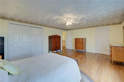 25 Hyde Avenue Pawtucket RI 02861