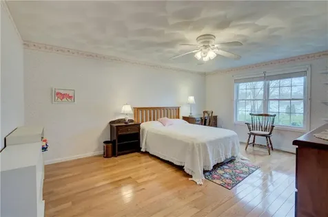 25 Hyde Avenue Pawtucket RI 02861