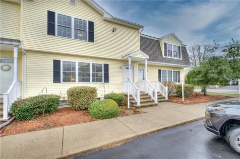 25 Hyde Avenue Pawtucket RI 02861