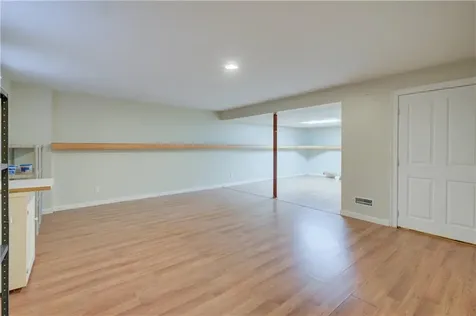 25 Hyde Avenue Pawtucket RI 02861