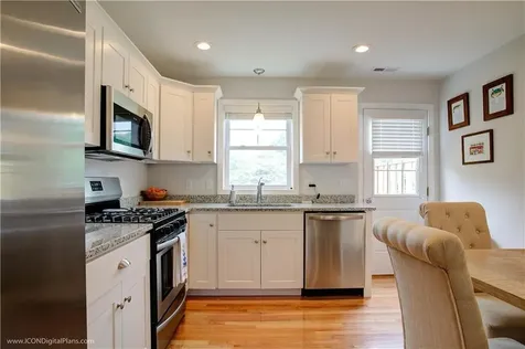 56 Mariner Way Middletown RI 02842