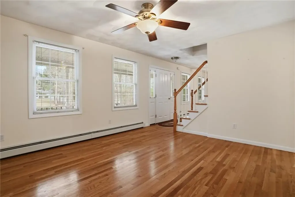 138 Dover Lane Richmond RI 02812