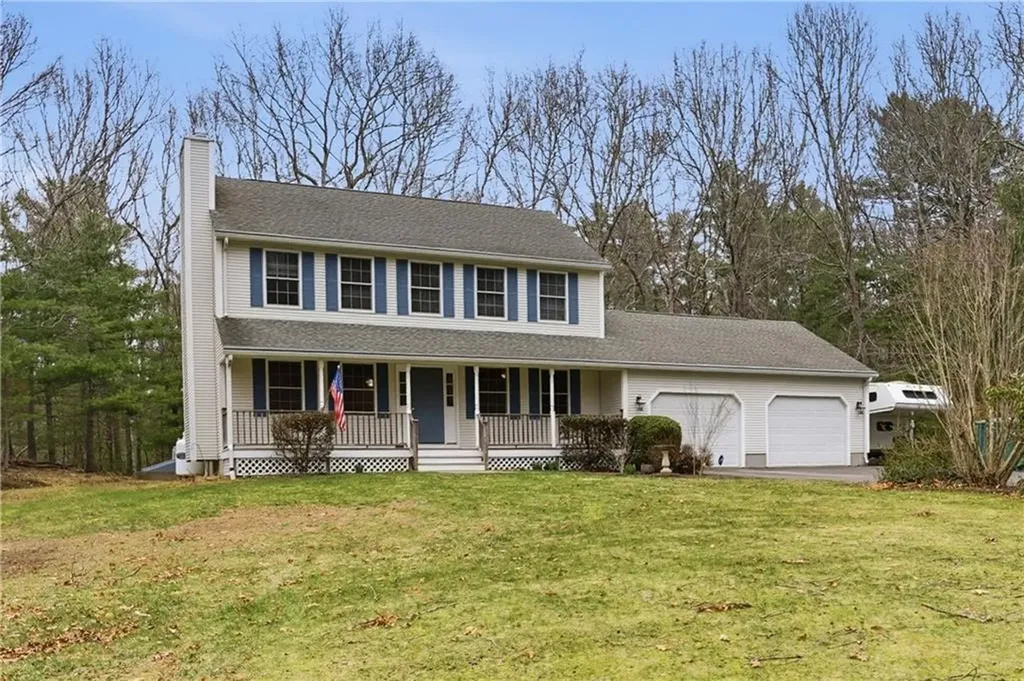 138 Dover Lane Richmond RI 02812