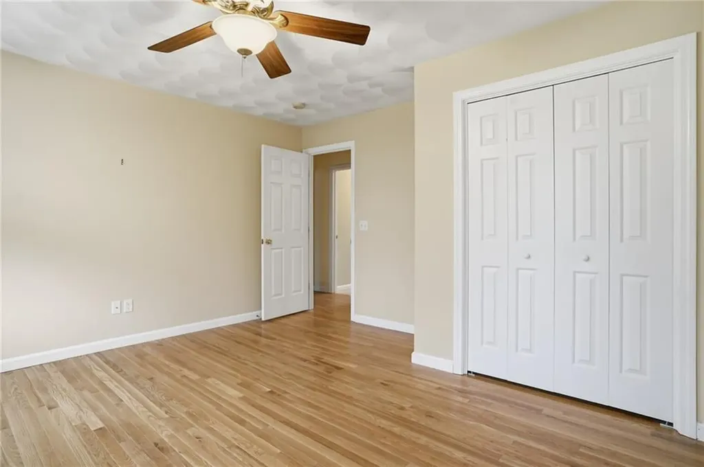 138 Dover Lane Richmond RI 02812