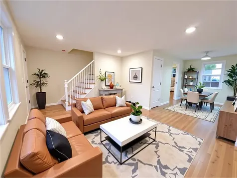 1 3 Shangri-la Lane Middletown RI 02842