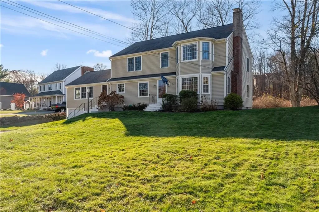 94 Abbott Run Valley Road Cumberland RI 02864