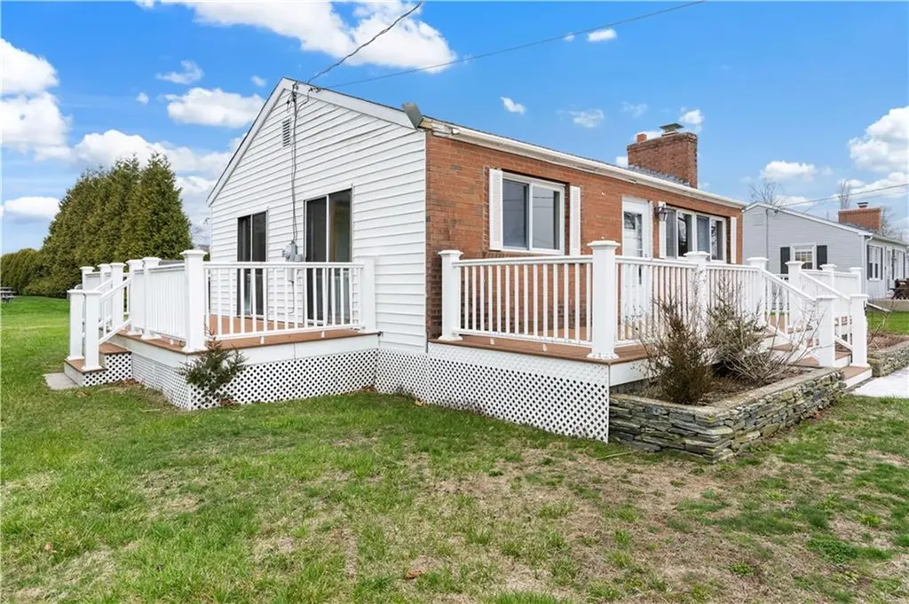 16 Rabbit Run Westerly RI 02891