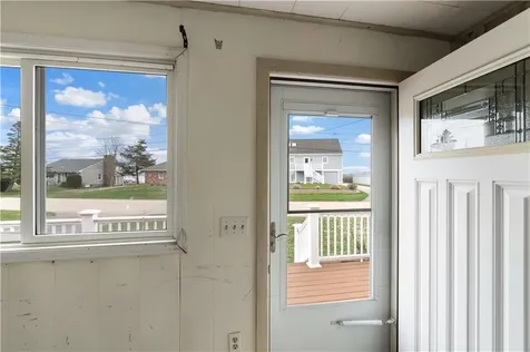 16 Rabbit Run Westerly RI 02891