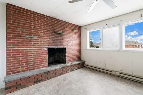 16 Rabbit Run Westerly RI 02891