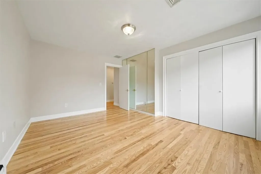 30 Dutchess Drive Cranston RI 02921