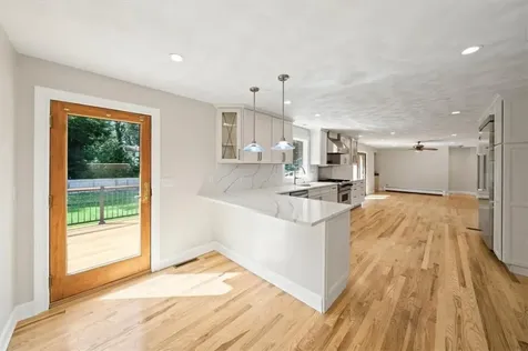 30 Dutchess Drive Cranston RI 02921