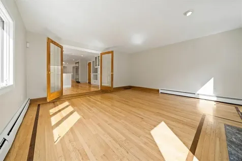 30 Dutchess Drive Cranston RI 02921