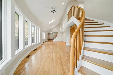 30 Dutchess Drive Cranston RI 02921