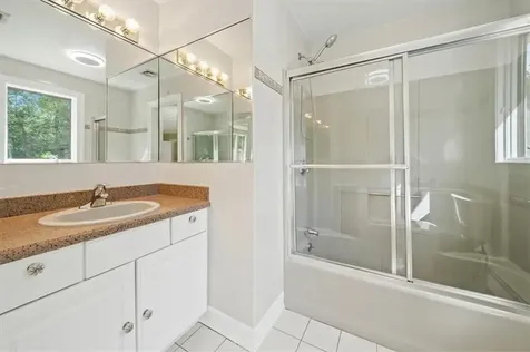 30 Dutchess Drive Cranston RI 02921