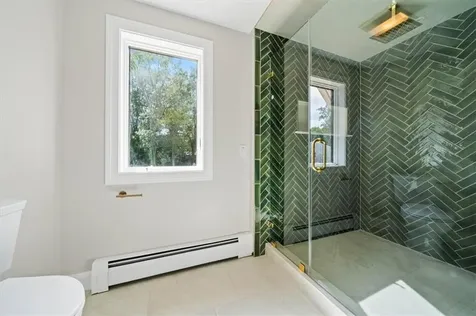 30 Dutchess Drive Cranston RI 02921