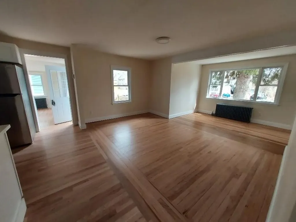 125 Wentworth Avenue Warwick RI 02889