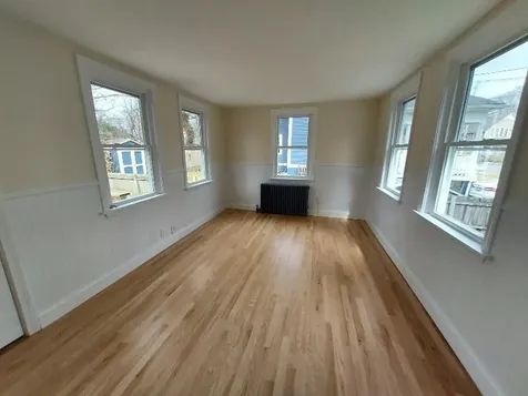 125 Wentworth Avenue Warwick RI 02889